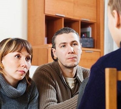 «Έχω χωρίσει και σκέφτομαι να ξαναφτιάξω τη ζωή μου. Θα είναι καλό για το παιδί μου;»