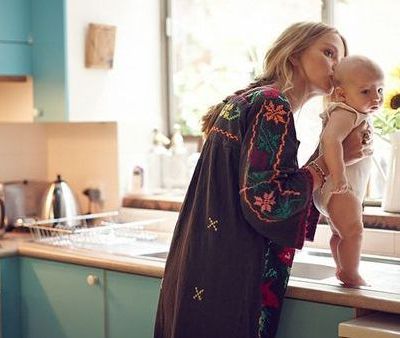 «Νοιώθω πολύ άσχημα που δεν κατάφερα φυσικό τοκετό»