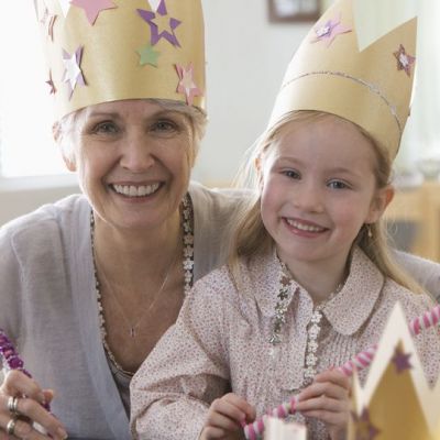 Ο παππούς και η γιαγιά κακομαθαίνουν τα παιδιά μας;