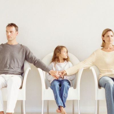 Εναλλαγή των γονέων στην επιμέλεια των παιδιών: Τι σημαίνει η σημαντική δικαστική απόφαση