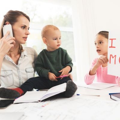 Επηρεάζεται η ψυχολογία του παιδιού όταν η μαμά αρχίζει να εργάζεται;