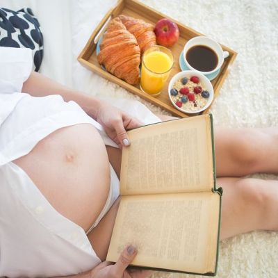 Διατροφή στην εγκυμοσύνη: Τι απαγορεύεται να τρώει μια έγκυος