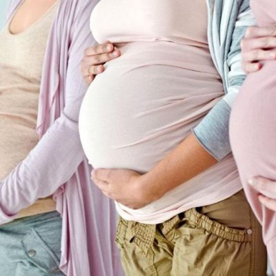 Εγκυμοσύνη: Πότε θα αρχίσει να φαίνεται η κοιλιά μου; (vid)