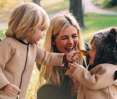 Όταν οι γονείς βλέπουν το παιδί σαν καθρέφτη τους - Ποιες είναι οι επιπτώσεις στην ψυχολογία του;
