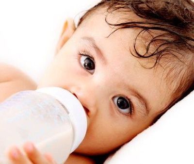 Κατσικίσιο γάλα: Πρέπει να καταναλώνεται από μωρά;