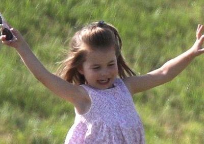 Αυτές είναι σίγουρα οι πιο τρυφερές φωτογραφίες της βασιλικής οικογένειας (pics)