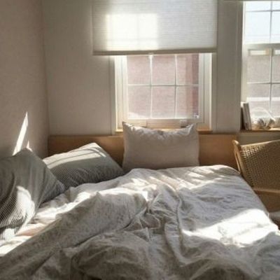 Τρεις τρόποι να αφαιρέσεις από τα σεντόνια και τα ρούχα σου, τον πιο δύσκολο λεκέ