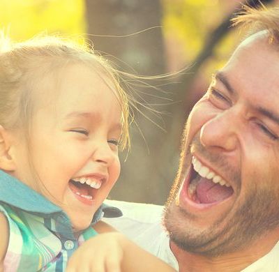 Πότε ο χωρισμένος γονιός δεν έχει δικαίωμα επικοινωνίας με το ανήλικο παιδί του;