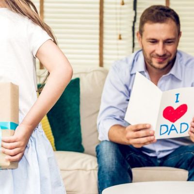 Τι είναι αυτό που χρειάζεται ένα κορίτσι από τον πατέρα του