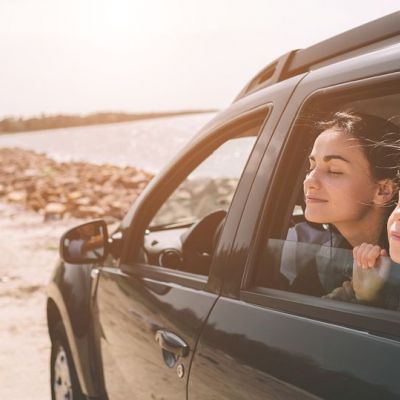 Τι σημαίνει να είμαι γυναίκα και τι πρέπει να διδάξω στην κόρη μου για τη ζωή της