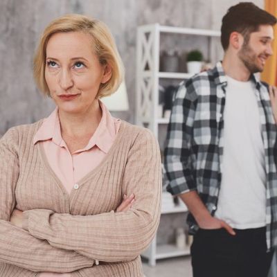 Μαθήματα ζωής: Γκρινιάρα πεθερά, πώς να την αντιμετωπίσω;