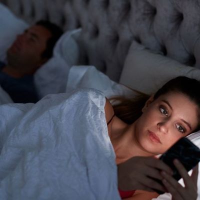 Μαθήματα Ζωής: Η απιστία δεν είναι μόνο ανδρικό φαινόμενο (vid)