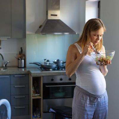 Ναυτία στην εγκυμοσύνη: Ποιες τροφές ανακουφίζουν από τα συμπτώματα;