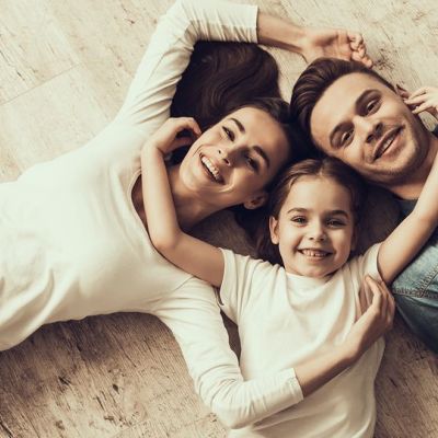 Πόσο σημαντικό είναι να δείχνουμε στα παιδιά μας ότι αγαπιόμαστε;