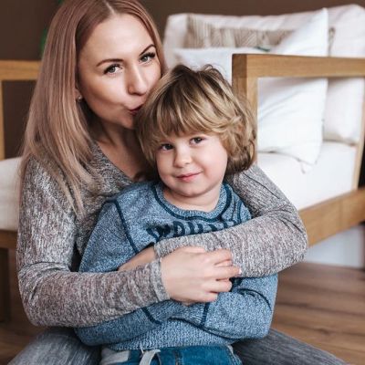 Μαθήματα Ζωής:  Αγαπώ δεν σημαίνει «πνίγω» - Τι να αποφύγεις να κάνεις στο παιδί σου (vid)