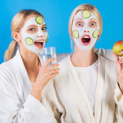 Πώς θα διατηρήσουμε την υγεία της επιδερμίδας μας μέσω της διατροφής;