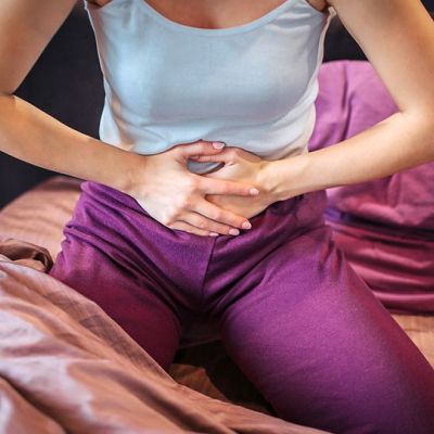 Οξύς πόνος στην κοιλιά μετά το σεξ: Μήπως πρόκειται για ρήξη κύστεως ωχρού σωματίου;