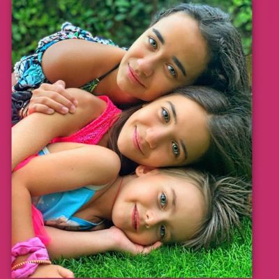 Δεν είναι μοντέλα διαφήμισης, είναι κόρες Έλληνα τραγουδιστή και είναι κούκλες