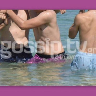 Ξεχωρίζεις τον επώνυμο μπαμπά από τους γιους;Χρόνος δεν έχει περάσει από πάνω του