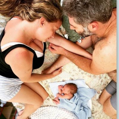 Μπουρδούμης: Μιλά για τη γυναίκα του, Λένα και το μωρό τους και… λιώνει