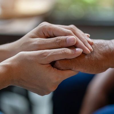 «Γιαγιά, φέτος σ' αγαπώ ακόμα πιο πολύ»