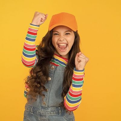 Μαθήματα Ζωής: Έτσι θα μεγαλώσετε ένα ευτυχισμένο κορίτσι (vid)