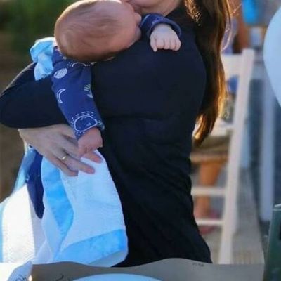 Η φωτό της επώνυμης μαμάς με το μωρό της που συγκέντρωσε εκατοντάδες likes