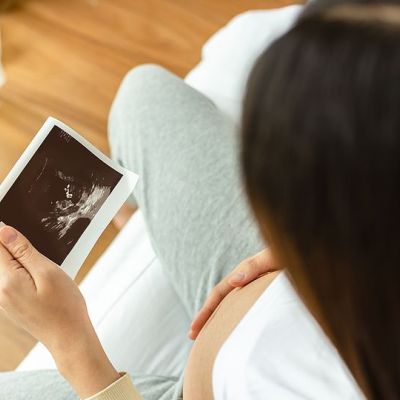 Μονήρης ομφαλική αρτηρία: Τι είναι και ποιες οι επιπτώσεις στο έμβρυο;