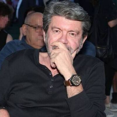 Γιάννης Λάτσιος: Θα ξετρελαθείς με τη μοναδική φώτο από το στολισμένο σπίτι του