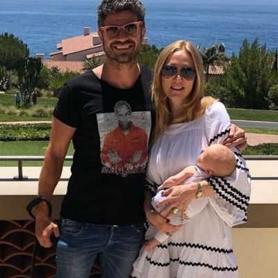 Χρήστος Βασιλόπουλος: Η απόλυτη χριστουγεννιάτικη φώτο με τη σύζυγο και τον γιο του!