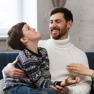 Ως γονείς έχουμε χρέος να δώσουμε ελπίδα και αισιοδοξία στα παιδιά μας