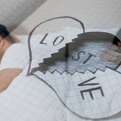 Είσαι με Καρκίνο, Σκορπιό ή Ιχθύ και υποψιάζεσαι ότι δεν είσαι η μόνη γυναίκα της ζωής του;