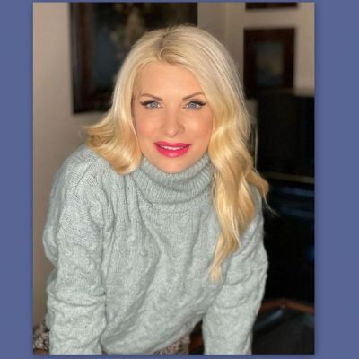 Ελένη Μενεγάκη: Όπως δεν την έχετε ξαναδεί στην αυλή της - Ανακοίνωσε το νέο ξεκίνημά της