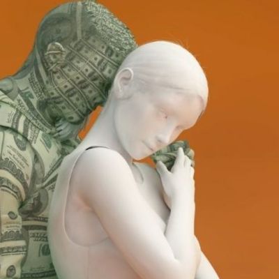 Ποια ζώδια επιλέγουν το ταίρι τους, με βάση το πορτοφόλι του;