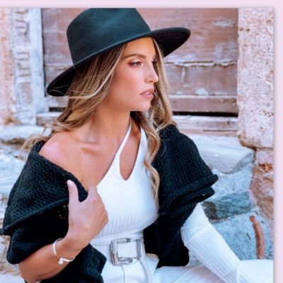 Οικονομάκου: Αυτή είναι η πρώτη της ολόσωμη φωτό μετά την ανακοίνωση της εγκυμοσύνης