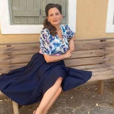 Άγριες Μέλισσες: Θα πάθεις πλάκα με την Βιολέτα - Όπως δεν την έχεις ξαναδεί