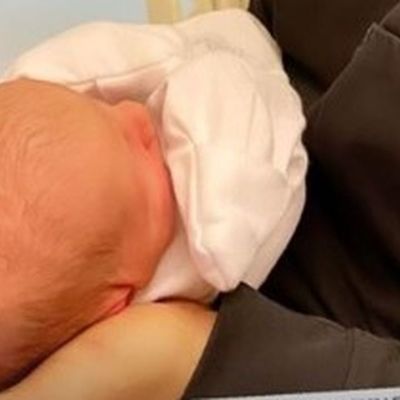 Νόσησε με κορονοϊό κατά τη διάρκεια της εγκυμοσύνης και έφερε στον κόσμο ένα υγιέστατο αγοράκι