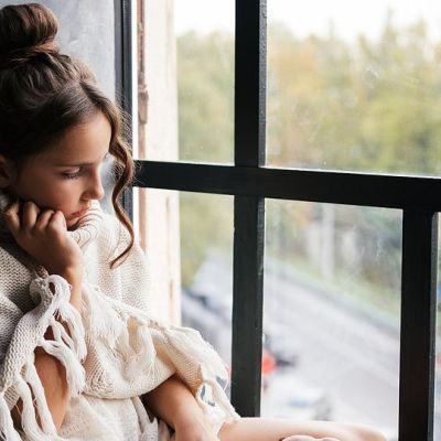 Η κόρη μου δεν έχει δει ακόμα περίοδο - Να ανησυχήσω;