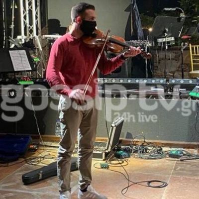 Από πρωταθλητής στη σκοποβολή, βιολιστής στην ορχήστρα της μητέρας του