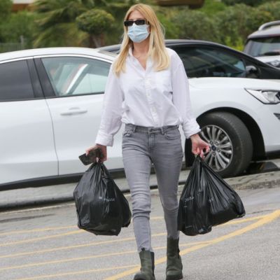 Η Φαίη Σκορδά για ψώνια - Είναι στιλάτη, ακόμα και στο super market!