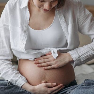 Πώς γίνεται η πρόκληση τοκετού; (vid)