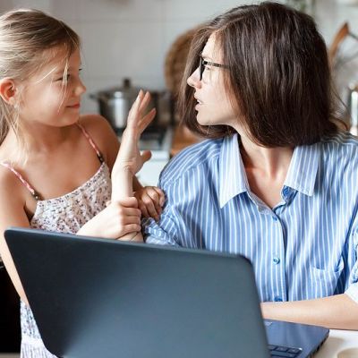 Κόλπα για να βάλετε τέλος στους καυγάδες με τα παιδιά σας