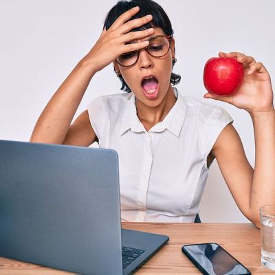 Μπορεί η διατροφή να βοηθήσει στη διαχείριση του άγχους;