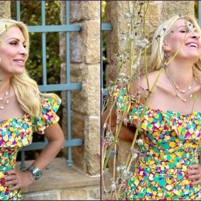 Ελένη Μενεγάκη: Υποδέχεται το καλοκαίρι στον υπέροχο κήπο του σπιτιού της