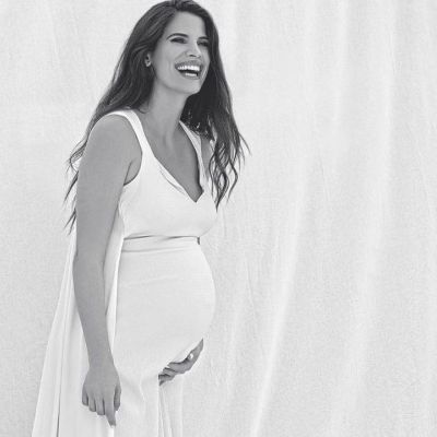 Χριστίνα Μπόμπα: Λίγο πριν γεννήσει, δείτε τον ξέφρενο χορό της