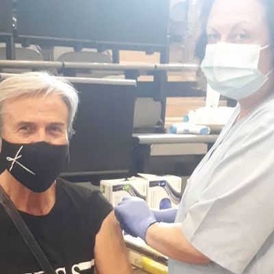 Τάκης Χρυσικάκος: Για ένατη μέρα στο νοσοκομείο! Πώς νόσησε από κορονοϊό ενώ είχε εμβολιαστεί;