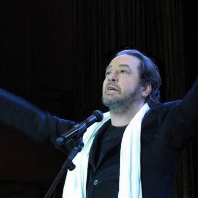 Γιάννης Πάριος: Ο γιος του, ο Μιχαήλ δημοσίευσε ένα σπάνιο βίντεο με τον τραγουδιστή να ψαρεύει