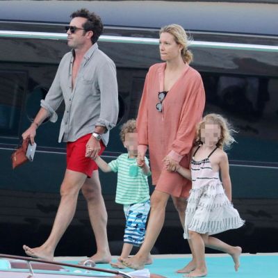 Καγιά-Κρασσάς: Πρώτες μέρες διακοπών με τα παιδιά τους στη Μύκονο!