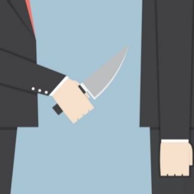 Το ζώδιο του συναδέλφου σου φανερώνει το αν και πώς θα σου τη φέρει πισώπλατα