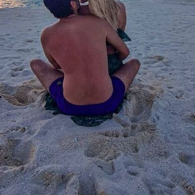 Η ωραιότερη φωτό του καλοκαιριού – Ελληνίδα παρουσιάστρια εξομολογείται δημόσια τον έρωτά της